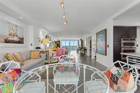 1541 Brickell Avenue Miami FL 33129