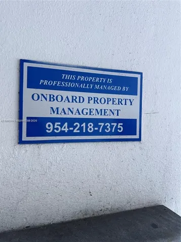 30 SE 4th Avenue Hallandale Beach FL 33009