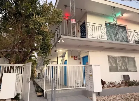 7717 Byron Avenue Miami Beach FL 33141