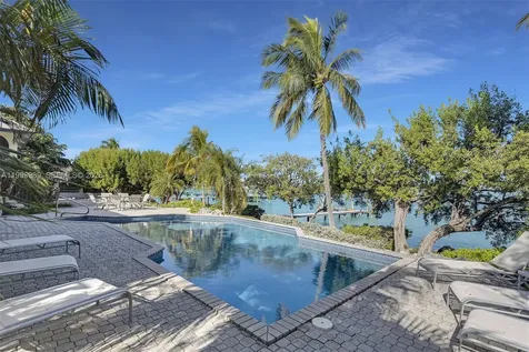 112 Bimini Drive Duck FL 33050