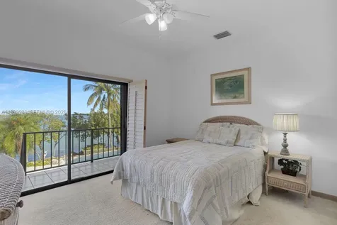 112 Bimini Drive Duck FL 33050