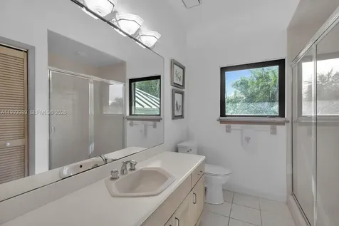112 Bimini Drive Duck FL 33050