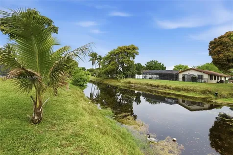 8515 NW 26th Drive Coral Springs FL 33065