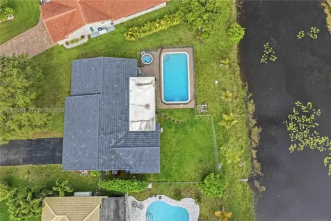 8515 NW 26th Drive Coral Springs FL 33065