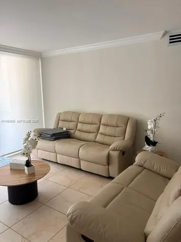 5161 Collins Avenue Miami Beach FL 33140