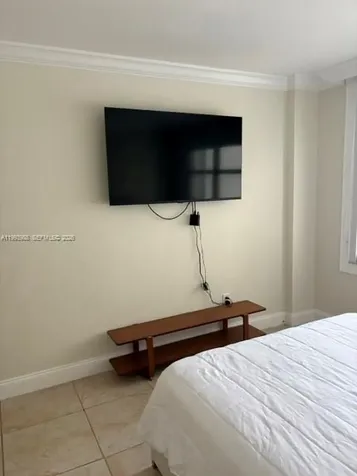 5161 Collins Avenue Miami Beach FL 33140
