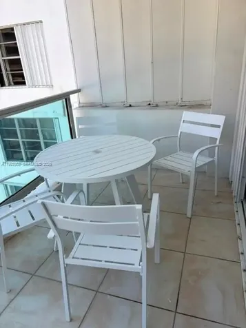 5161 Collins Avenue Miami Beach FL 33140