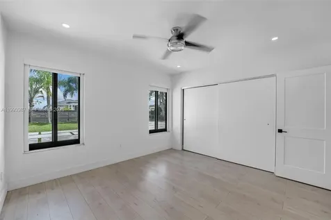 18360 SW 224th Street Miami FL 33170