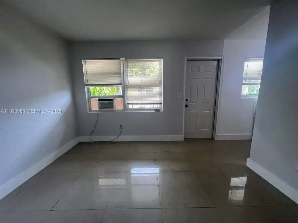 1281 NW 60th Street Miami FL 33142