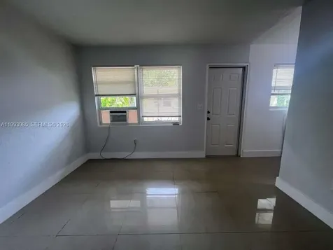 1281 NW 60th Street Miami FL 33142