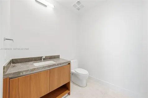 175 SE 25th Road Miami FL 33129