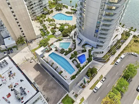 175 SE 25th Road Miami FL 33129