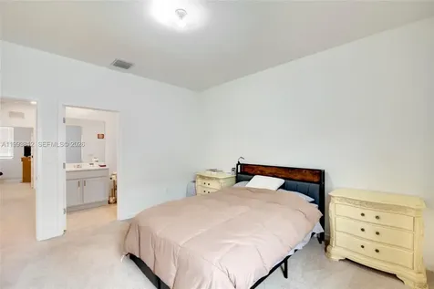 834 SW 11th Terrace Florida City FL 33034