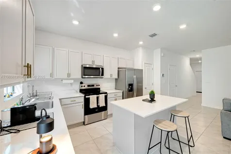 834 SW 11th Terrace Florida City FL 33034