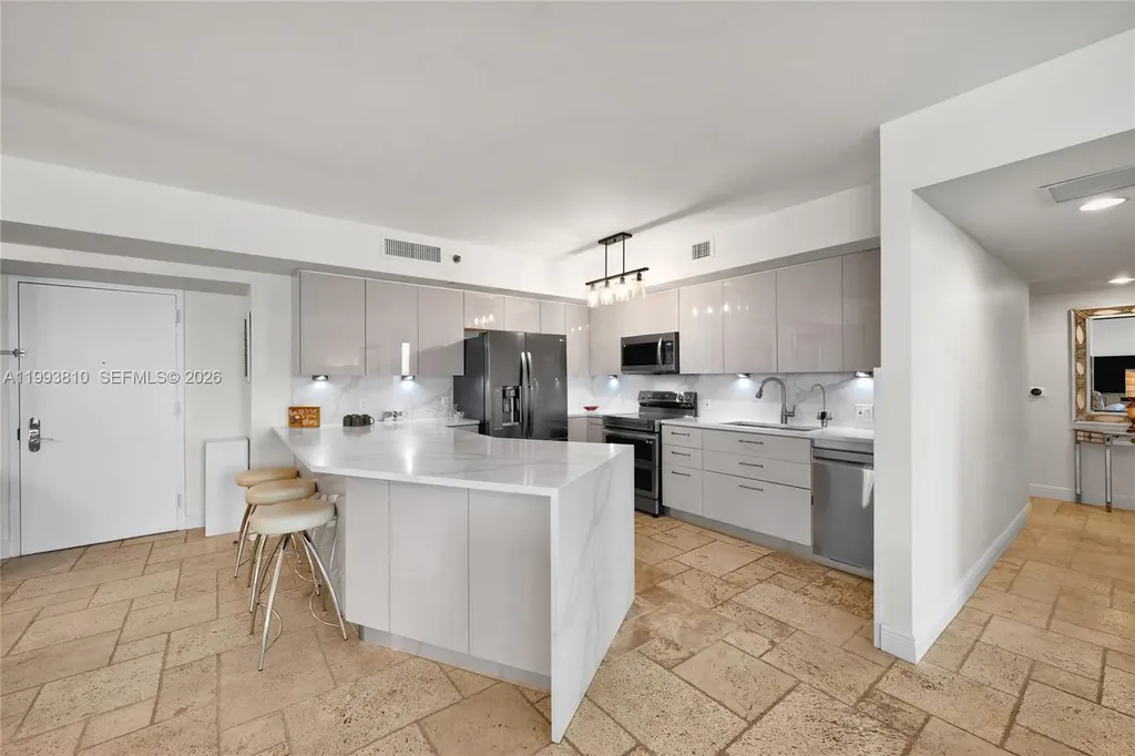 1800 S Ocean Drive Hallandale Beach FL 33009