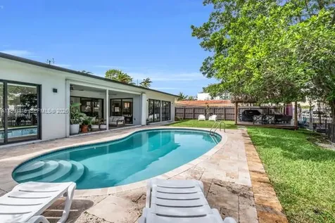 2025 Arch Creek Drive North Miami FL 33181