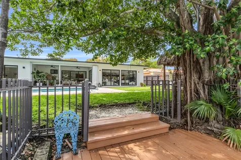 2025 Arch Creek Drive North Miami FL 33181