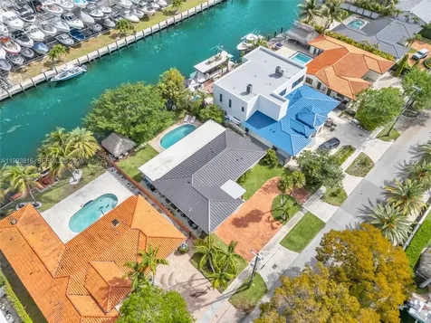 2025 Arch Creek Drive North Miami FL 33181
