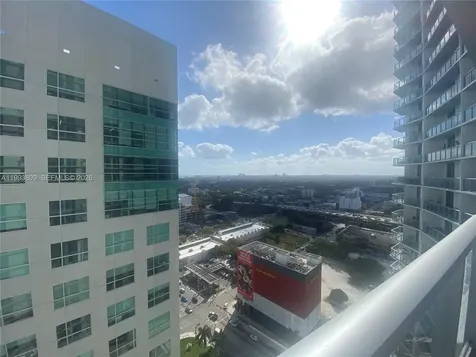 185 SW 7 Street Miami FL 33130