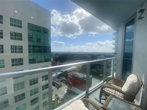 185 SW 7 Street Miami FL 33130