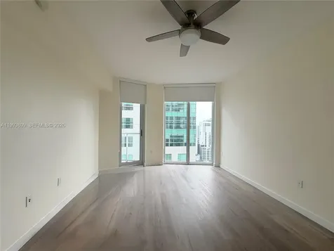 185 SW 7 Street Miami FL 33130