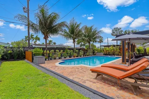 9420 SW 192nd Drive Cutler Bay FL 33157