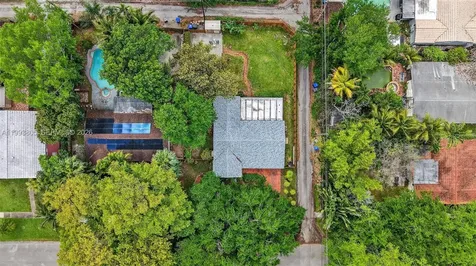 2006 N 38th Avenue Hollywood FL 33021