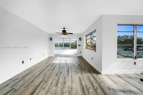 285 NE 191st Street Miami FL 33179