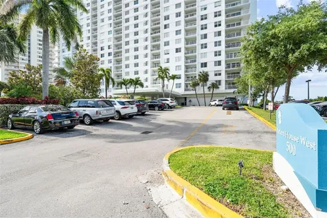 500 Bayview Drive Sunny Isles Beach FL 33160