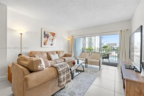 500 Bayview Drive Sunny Isles Beach FL 33160