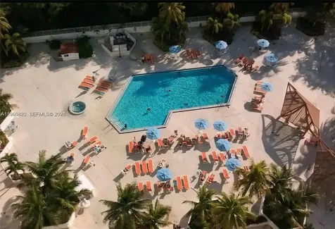 500 Bayview Drive Sunny Isles Beach FL 33160