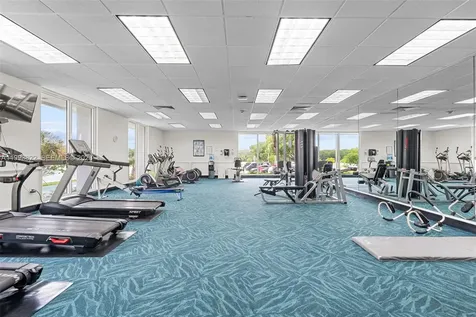 500 Bayview Drive Sunny Isles Beach FL 33160