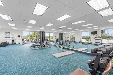 500 Bayview Drive Sunny Isles Beach FL 33160