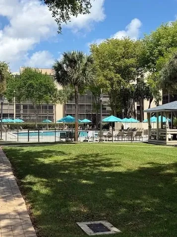 2812 N 46th Avenue Hollywood FL 33021
