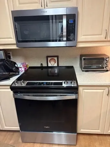 2812 N 46th Avenue Hollywood FL 33021