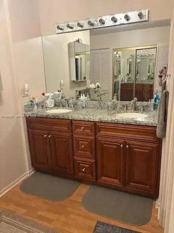 2812 N 46th Avenue Hollywood FL 33021