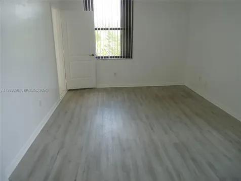 14611 N Kendall Drive Miami FL 33186