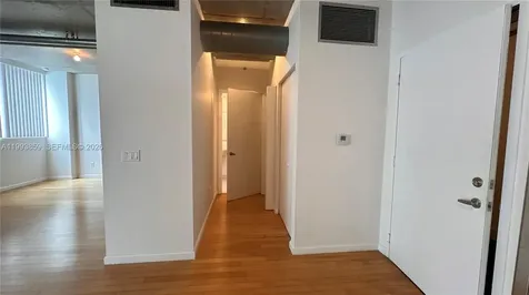 690 SW 1st Court Miami FL 33130