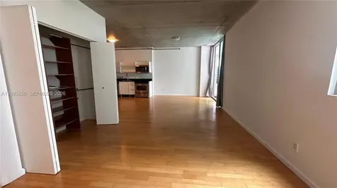 690 SW 1st Court Miami FL 33130