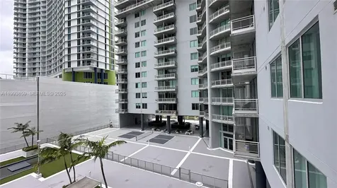 690 SW 1st Court Miami FL 33130