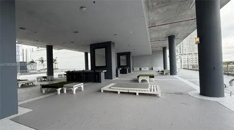 690 SW 1st Court Miami FL 33130