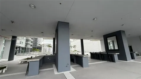 690 SW 1st Court Miami FL 33130