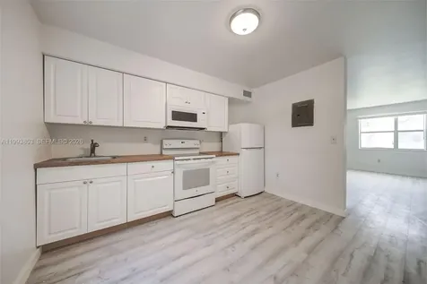 111 NW 152nd Street Miami FL 33169