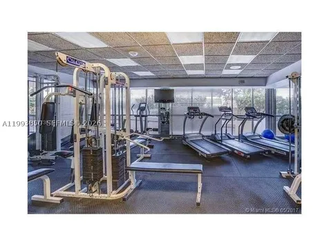 2555 Collins Avenue Miami Beach FL 33140