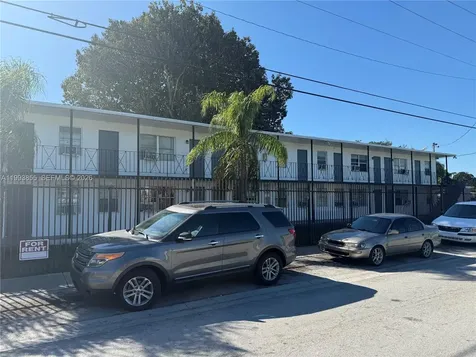 1306 NW 61st Street Miami FL 33142