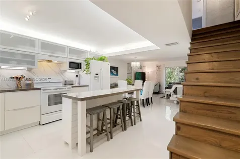 300 Ocean Drive Key Largo FL 33037