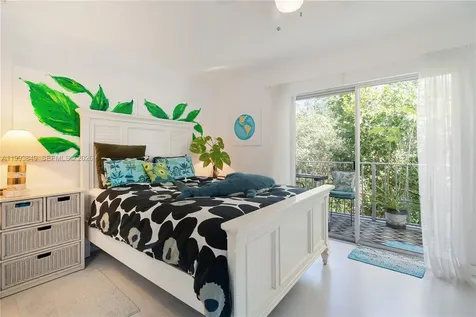 300 Ocean Drive Key Largo FL 33037