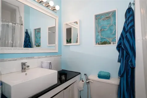 300 Ocean Drive Key Largo FL 33037