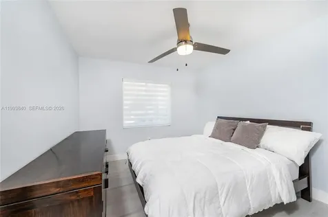 1820 SW 140th Place Miami FL 33175