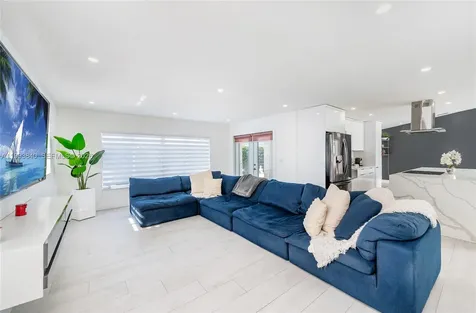 1820 SW 140th Place Miami FL 33175